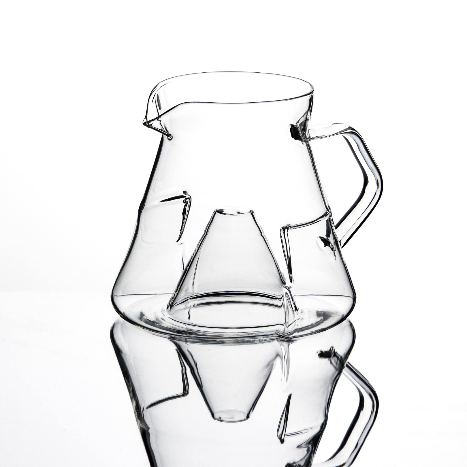 AVENSI WAVE - Cyclone Carafe - Standard (550mL) - Entire Goods