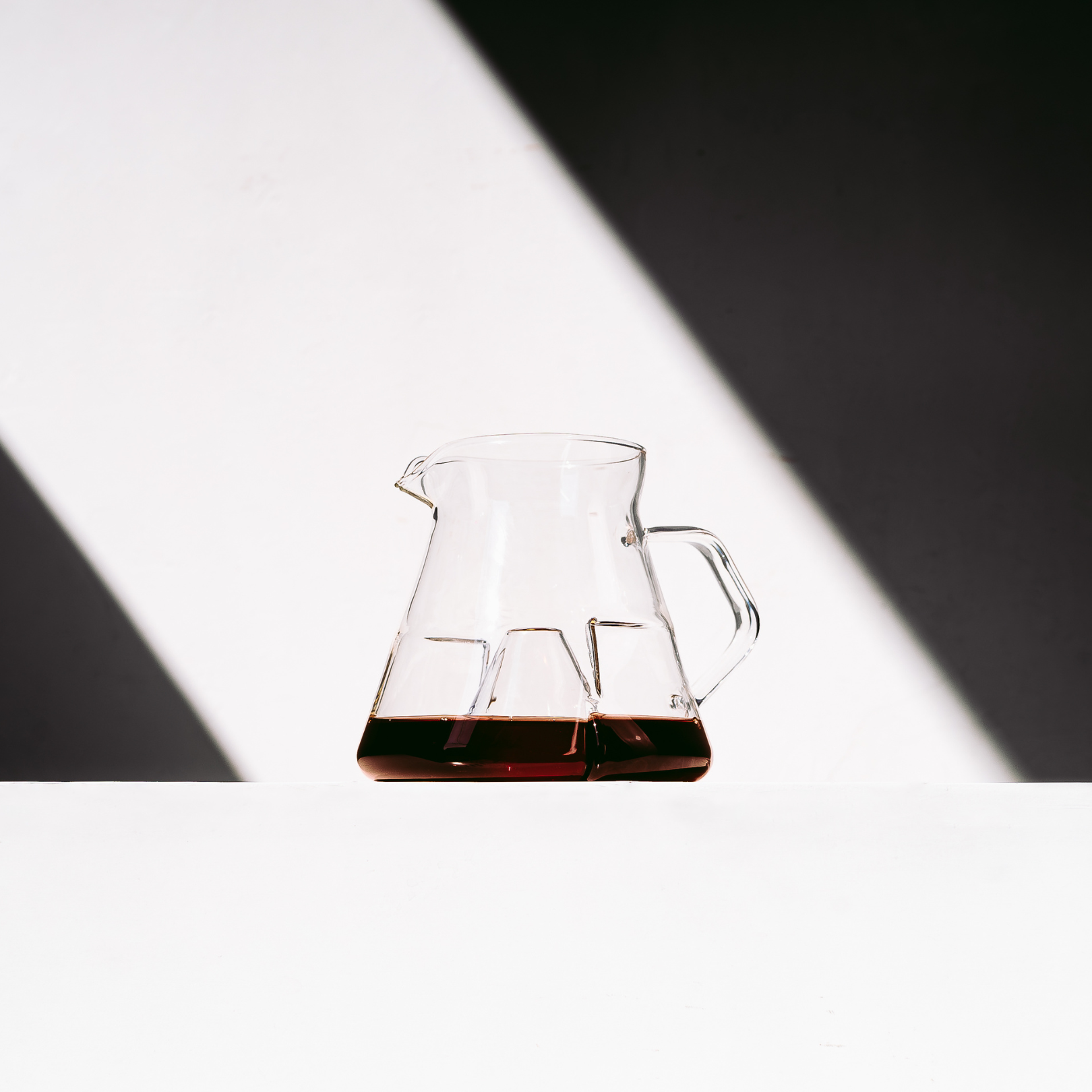 AVENSI WAVE - Cyclone Carafe - Standard (550mL) - Entire Goods