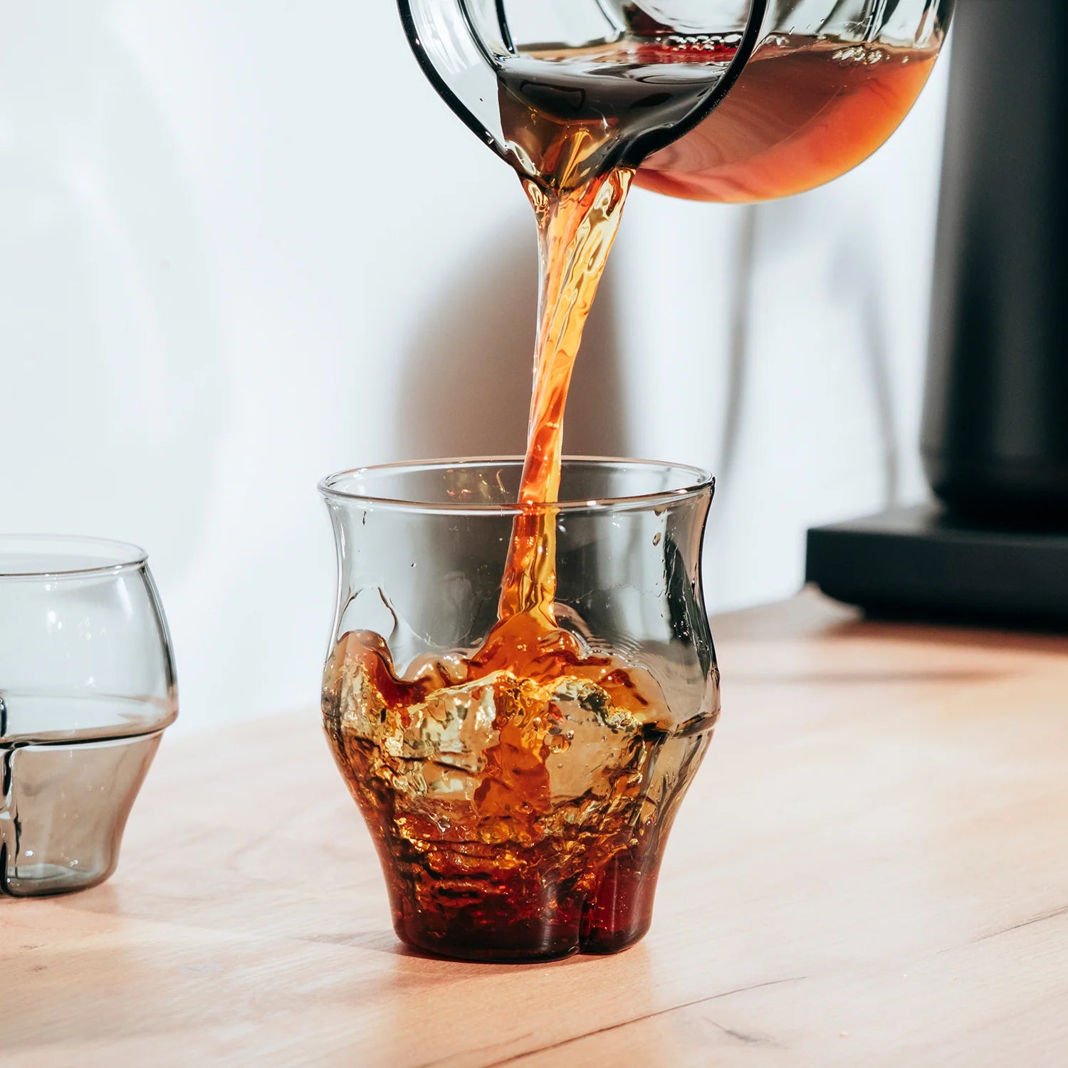 AVENSI WAVE - Alto Tasting Glass - Black - Entire Goods