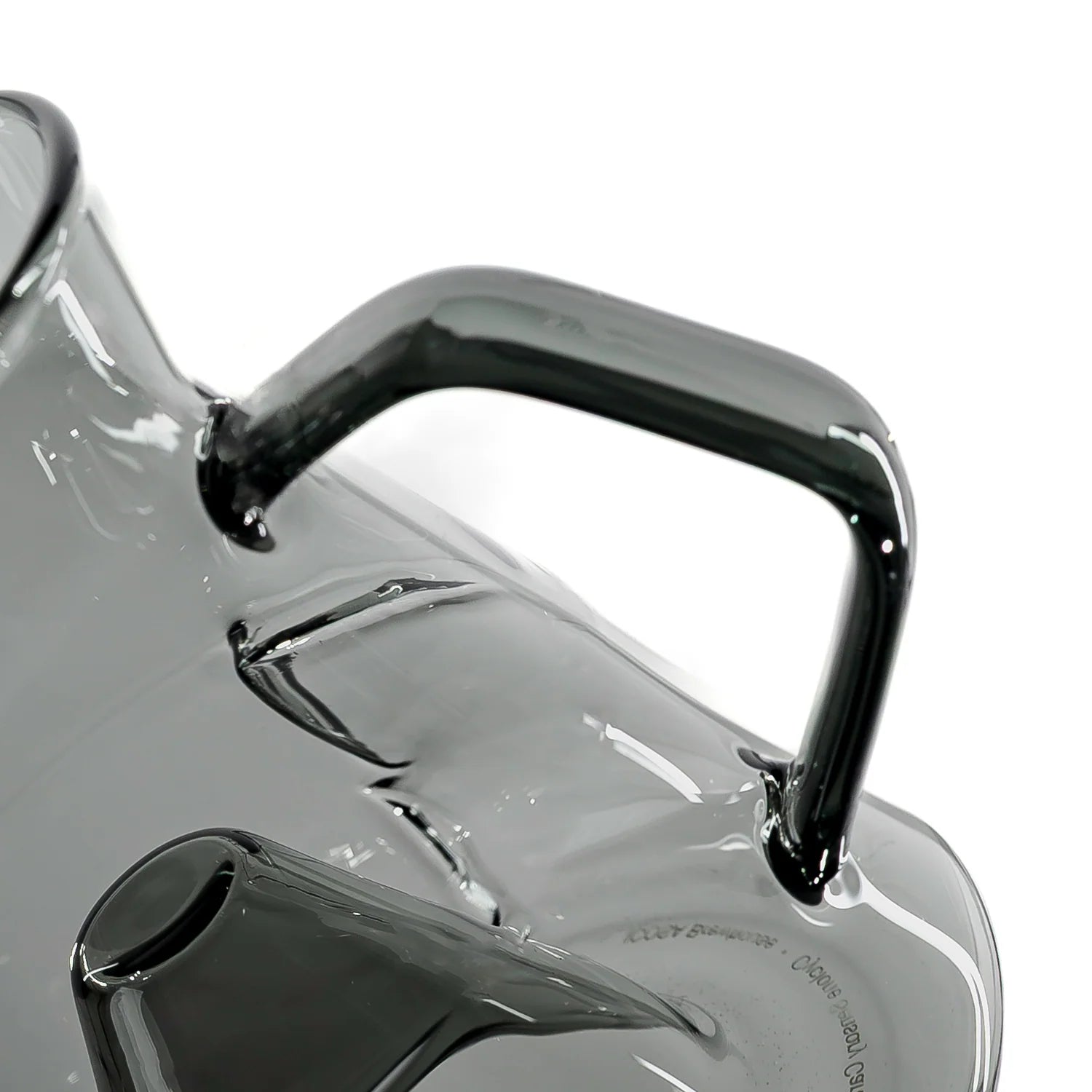 AVENSI WAVE- Cyclone Carafe - Small Black - Entire Goods