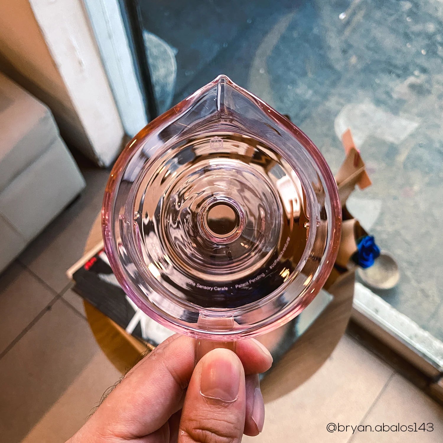 AVENSI WAVE - Cyclone Carafe - Small Pink - Entire Goods